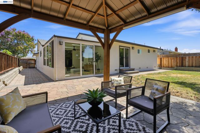 4444 Gibraltar Dr, Fremont, CA 94536
