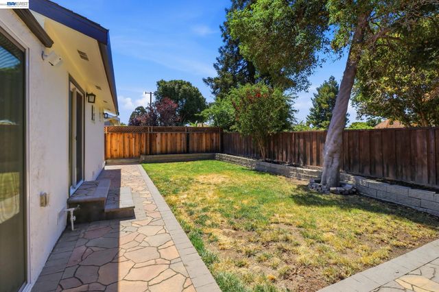 4444 Gibraltar Dr, Fremont, CA 94536