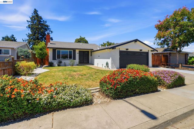 4444 Gibraltar Dr, Fremont, CA 94536
