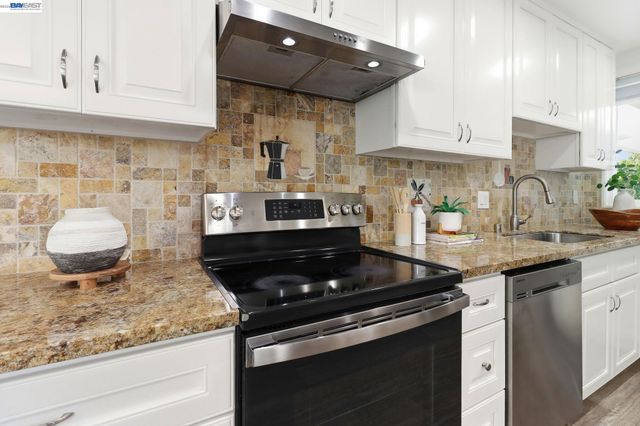 4444 Gibraltar Dr, Fremont, CA 94536