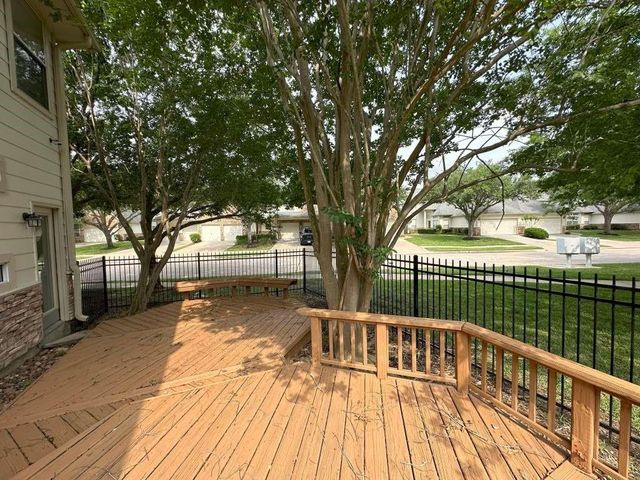 7203 Welshwood Lane, Sugar Land, TX 77479