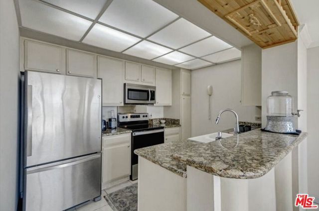 10535 Wilshire Boulevard 1701, Los Angeles, CA 90024