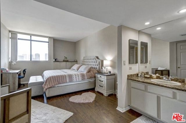 10535 Wilshire Boulevard 1701, Los Angeles, CA 90024