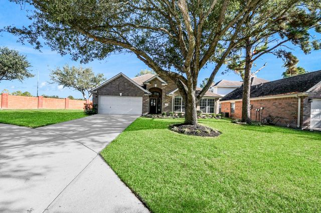 10118 Heron Meadows Drive, Houston, TX 77095