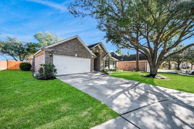 10118 Heron Meadows Drive, Houston, TX 77095