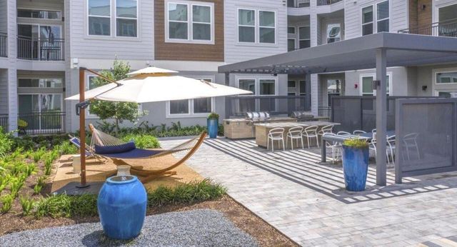 9330 Main Street 102, Houston, TX 77025