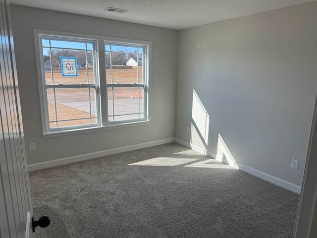 552 Adventure Isla Way, Campobello, SC 29322