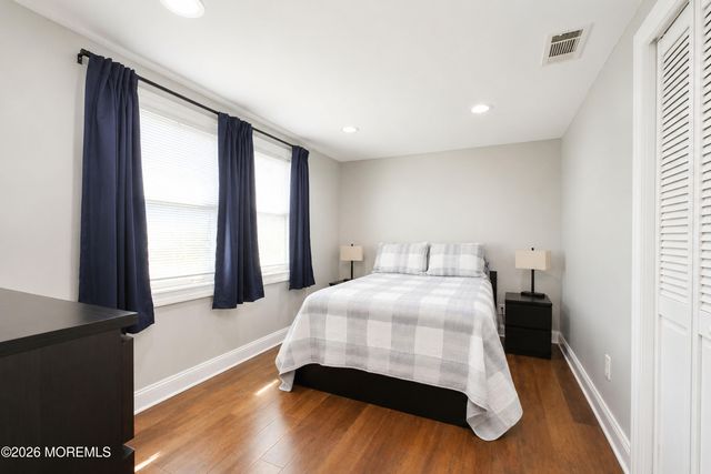 23 Beacon Lane, Matawan, NJ 07747