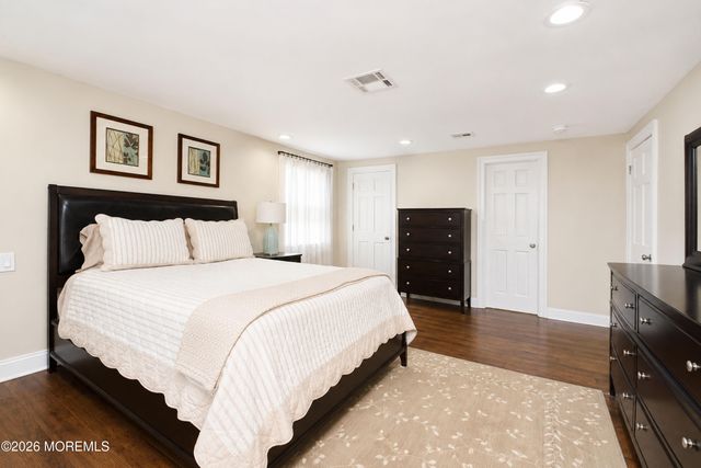 23 Beacon Lane, Matawan, NJ 07747