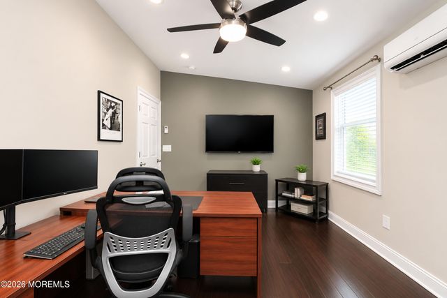 23 Beacon Lane, Matawan, NJ 07747