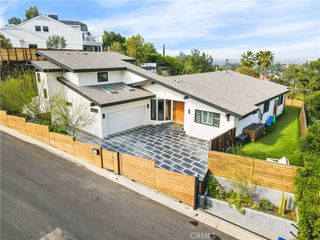 11308 Dona Teresa Drive, Studio City, CA 91604