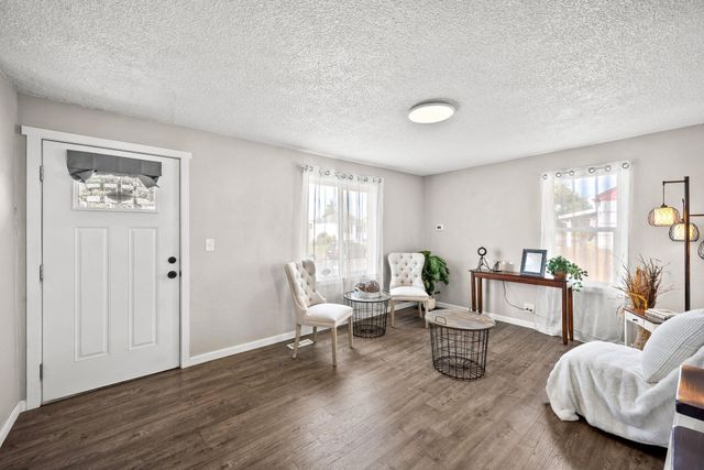1504 E Rich Ave, Spokane, WA 99207
