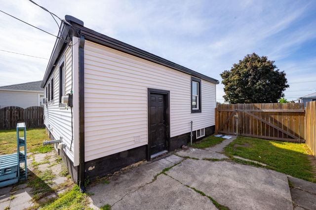 1504 E Rich Ave, Spokane, WA 99207