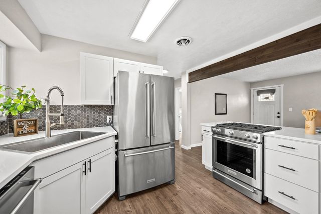 1504 E Rich Ave, Spokane, WA 99207