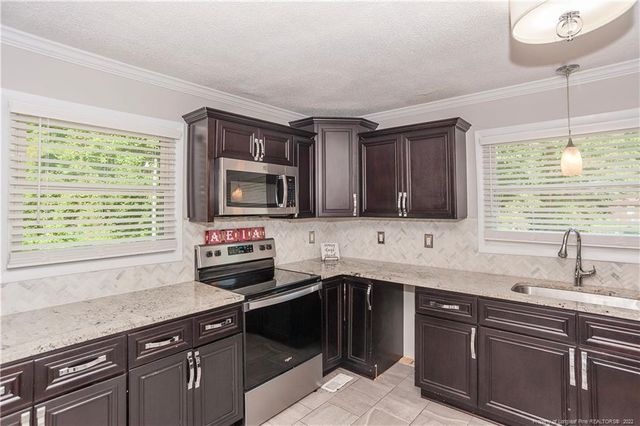 2831 Rosehill Road, Fayetteville, NC 28301
