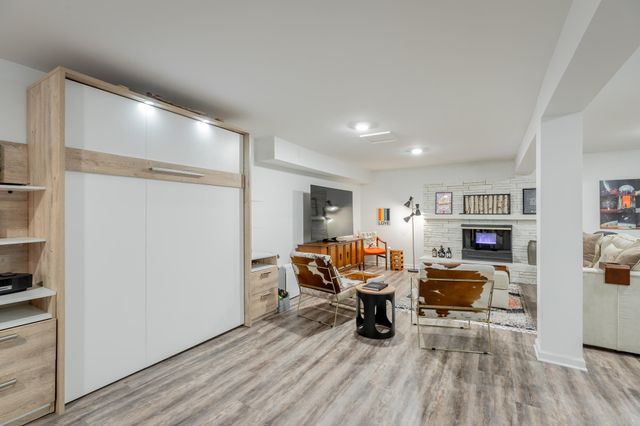 108 Forrest Avenue S, Lookout Mountain, TN 37350