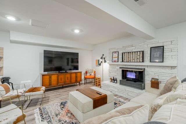 108 Forrest Avenue S, Lookout Mountain, TN 37350