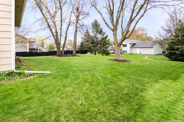 8352 168th Street W, Lakeville, MN 55044