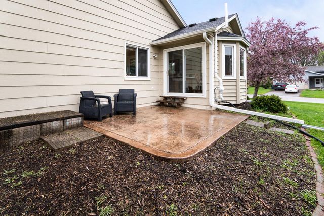 8352 168th Street W, Lakeville, MN 55044