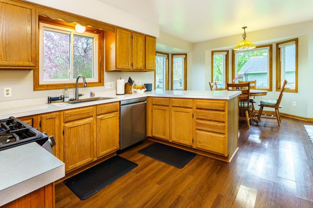 8352 168th Street W, Lakeville, MN 55044