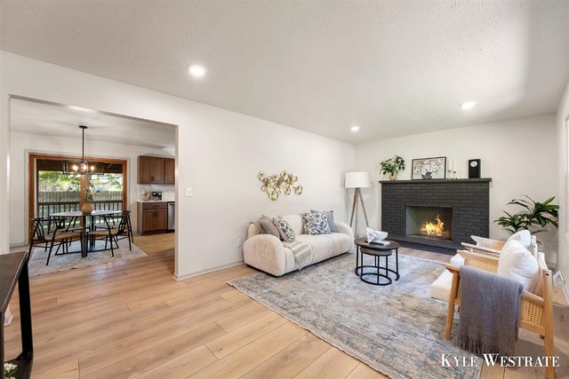 8184 E Chester Avenue, Byron Center, MI 49315