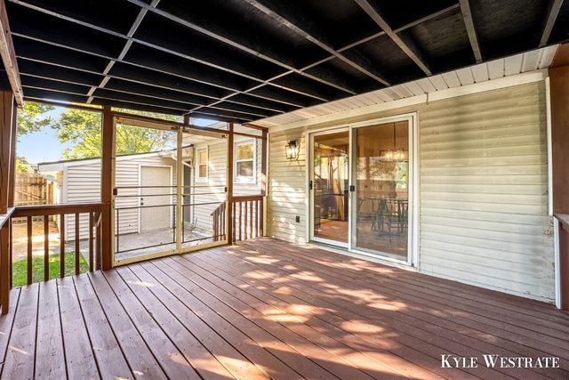 8184 E Chester Avenue, Byron Center, MI 49315