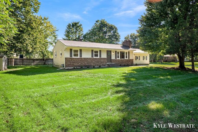 8184 E Chester Avenue, Byron Center, MI 49315