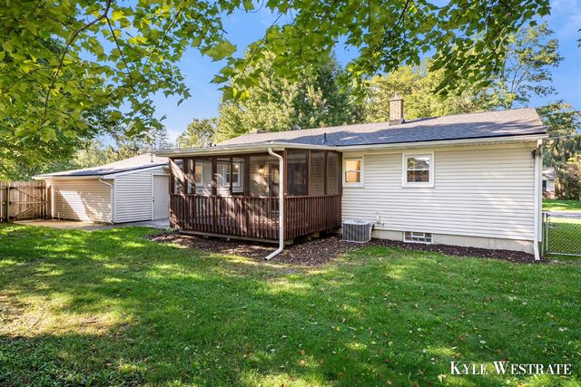8184 E Chester Avenue, Byron Center, MI 49315