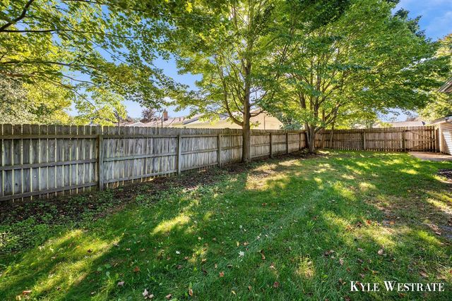 8184 E Chester Avenue, Byron Center, MI 49315