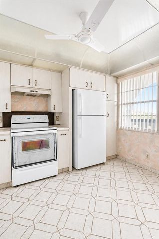 2502 Antigua Terrace F4, Coconut Creek, FL 33066