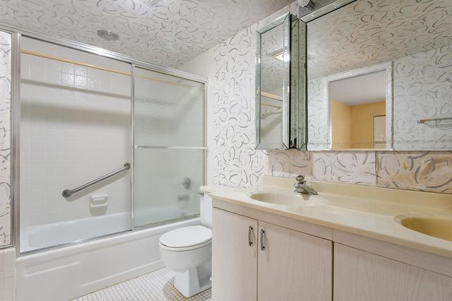 2502 Antigua Terrace F4, Coconut Creek, FL 33066