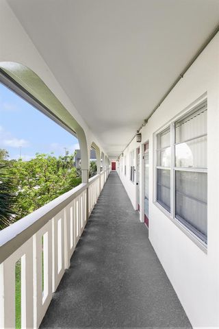 2502 Antigua Terrace F4, Coconut Creek, FL 33066