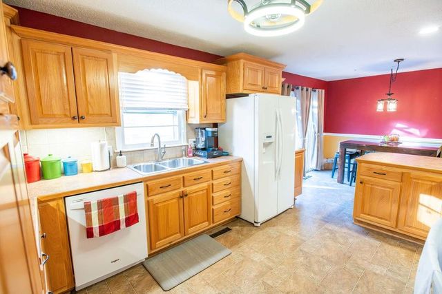 1406 Northfield Park Boulevard, Warrensburg, MO 64093