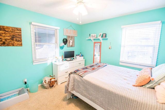 1406 Northfield Park Boulevard, Warrensburg, MO 64093