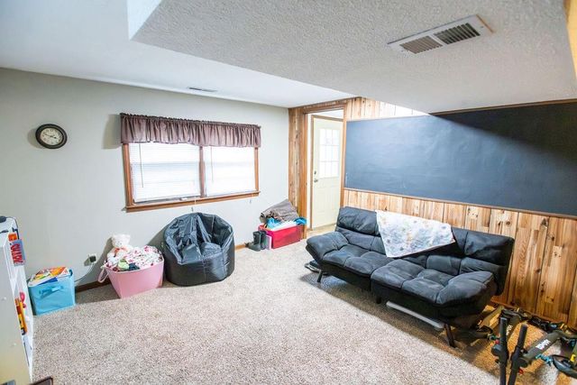 1406 Northfield Park Boulevard, Warrensburg, MO 64093