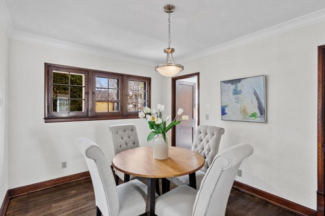 620 Upton Avenue S, Minneapolis, MN 55405