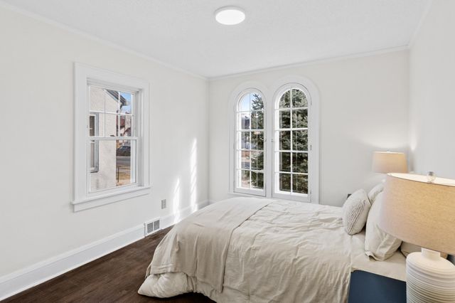 620 Upton Avenue S, Minneapolis, MN 55405