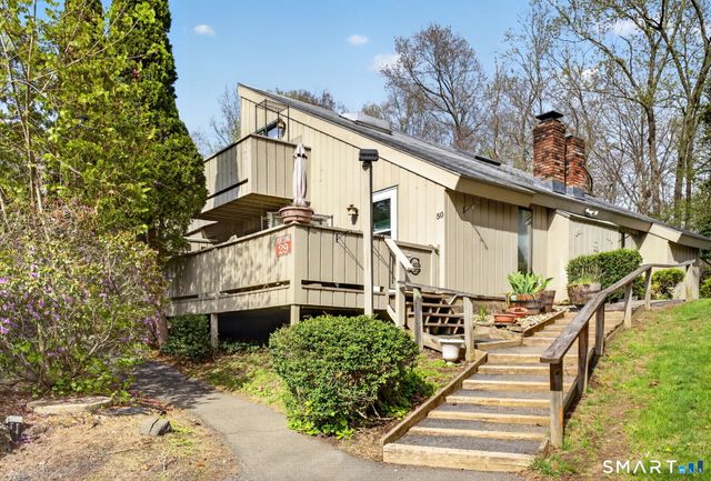 44 Mohawk Trail 44, Guilford, CT 06437