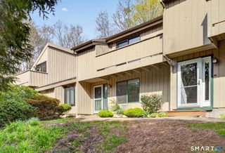 44 Mohawk Trail 44, Guilford, CT 06437