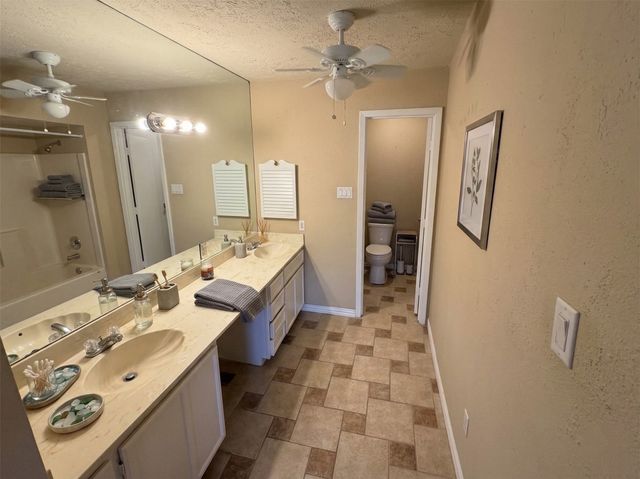 2051 Embassy Way, Carrollton, TX 75006