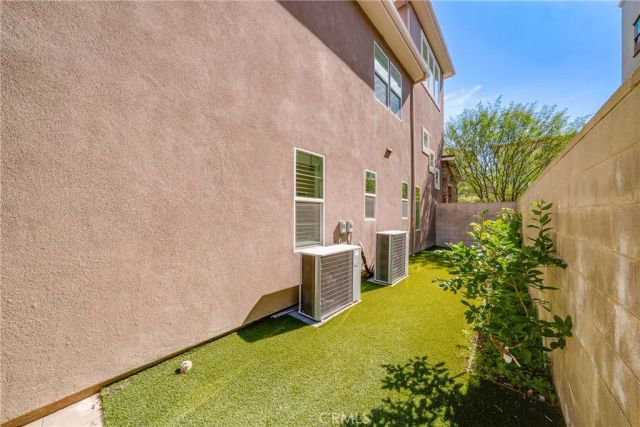 79 Pelican, Irvine, CA 92618