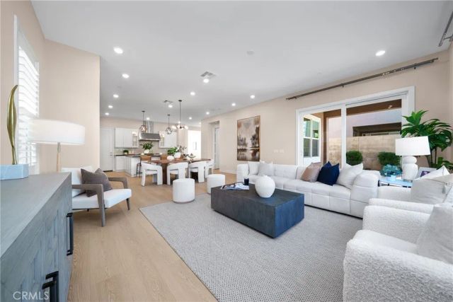 79 Pelican, Irvine, CA 92618