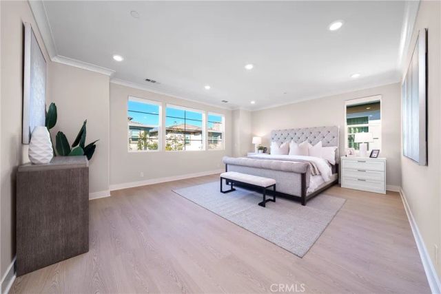 79 Pelican, Irvine, CA 92618