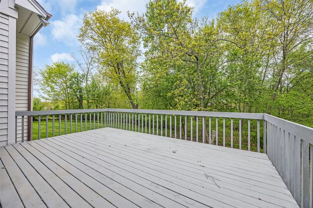 4850 Autumn Drive NE, Cedar Rapids, IA 52411