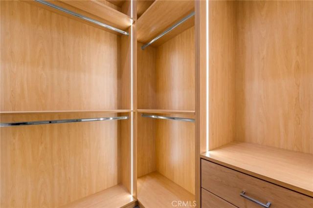 1828 Pine Street, Huntington Beach, CA 92648