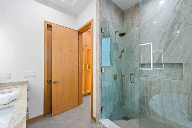 1828 Pine Street, Huntington Beach, CA 92648