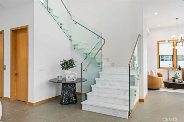 1828 Pine Street, Huntington Beach, CA 92648