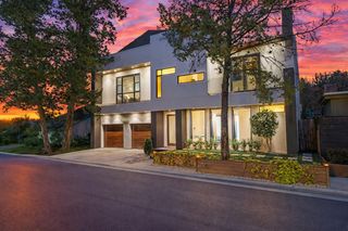 5419 John Dreaper Drive, Houston, TX 77056