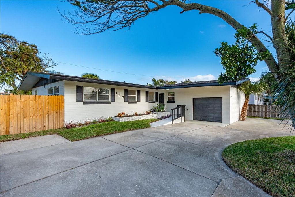 109 STANDISH DRIVE, Ormond Beach, FL 32176