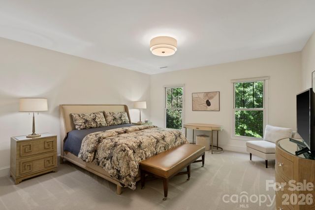 20 Fernridge Court, Flat Rock, NC 28731